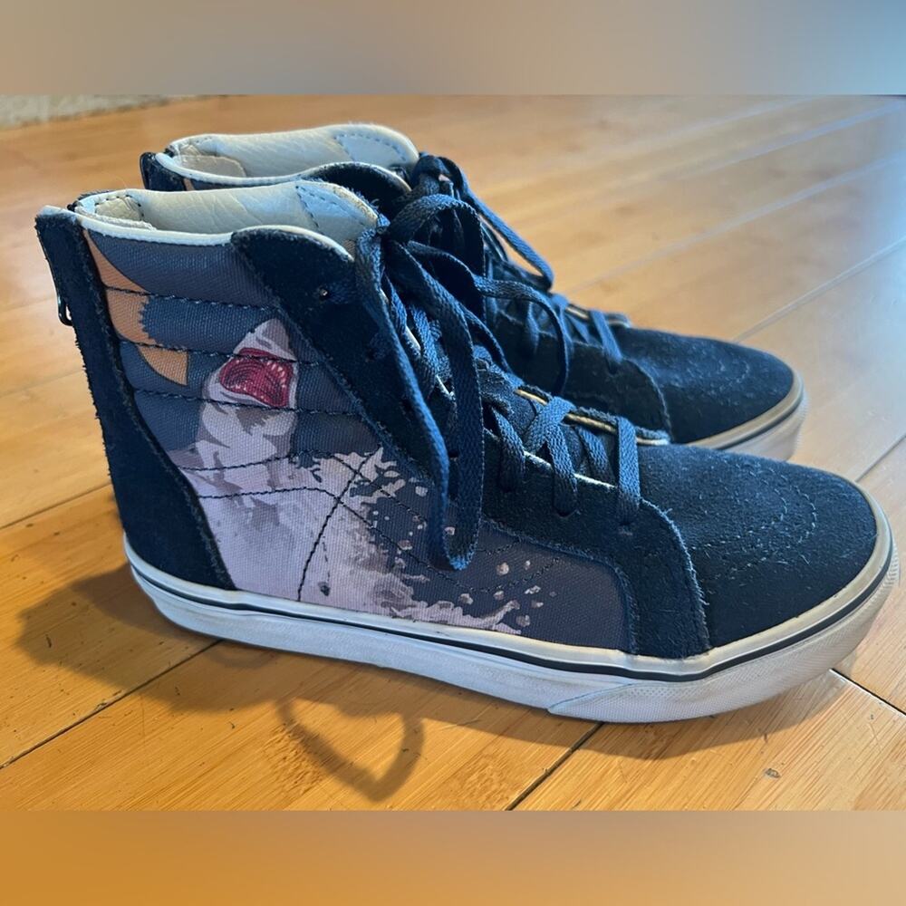 VANS Navy Blue Discovery Shark Week Sk8- Hi Zip Suede Sneakers